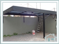 Cerramientos pergolas de policarbonato para cocheras.